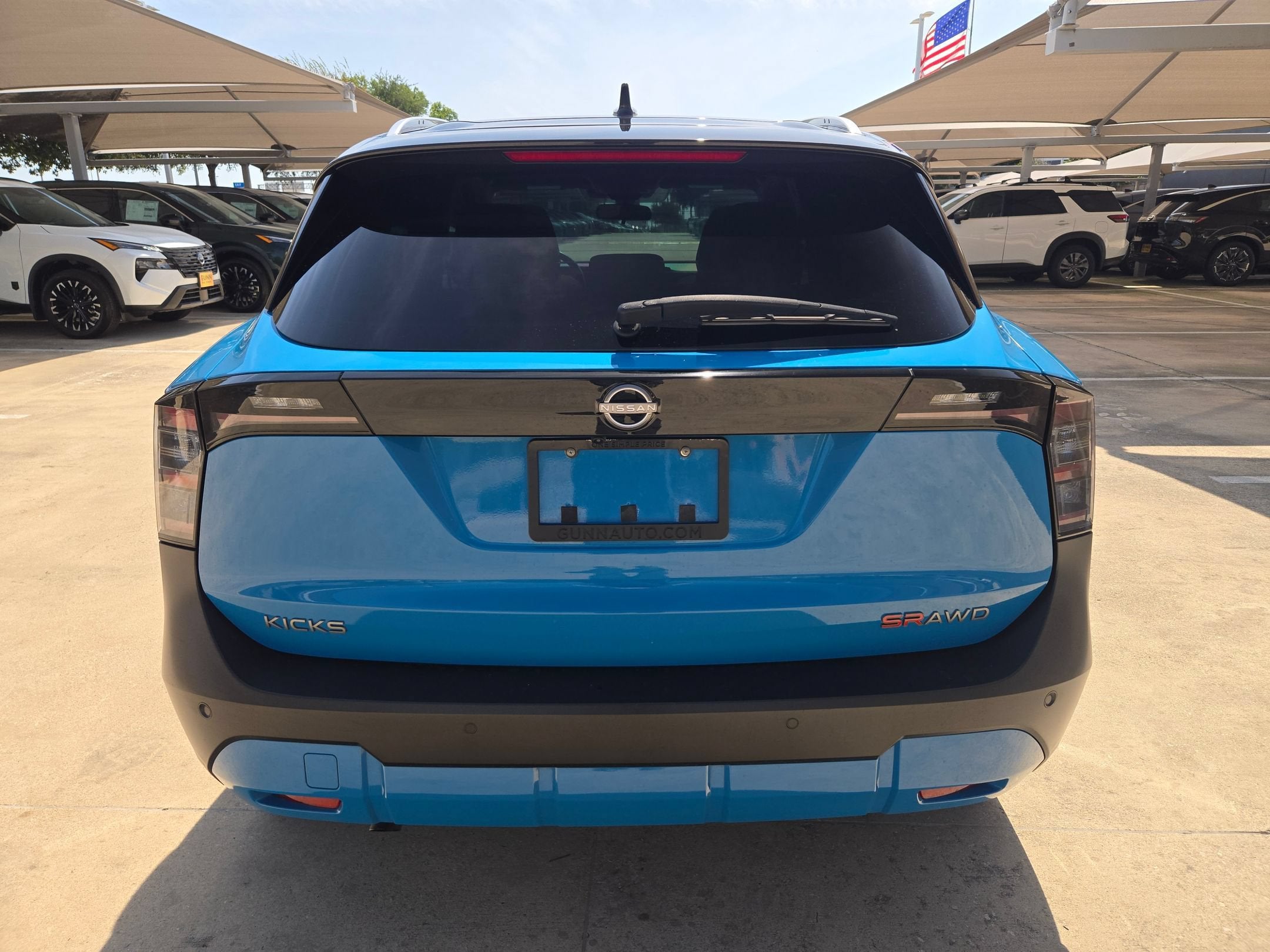 2025 Nissan Kicks SR