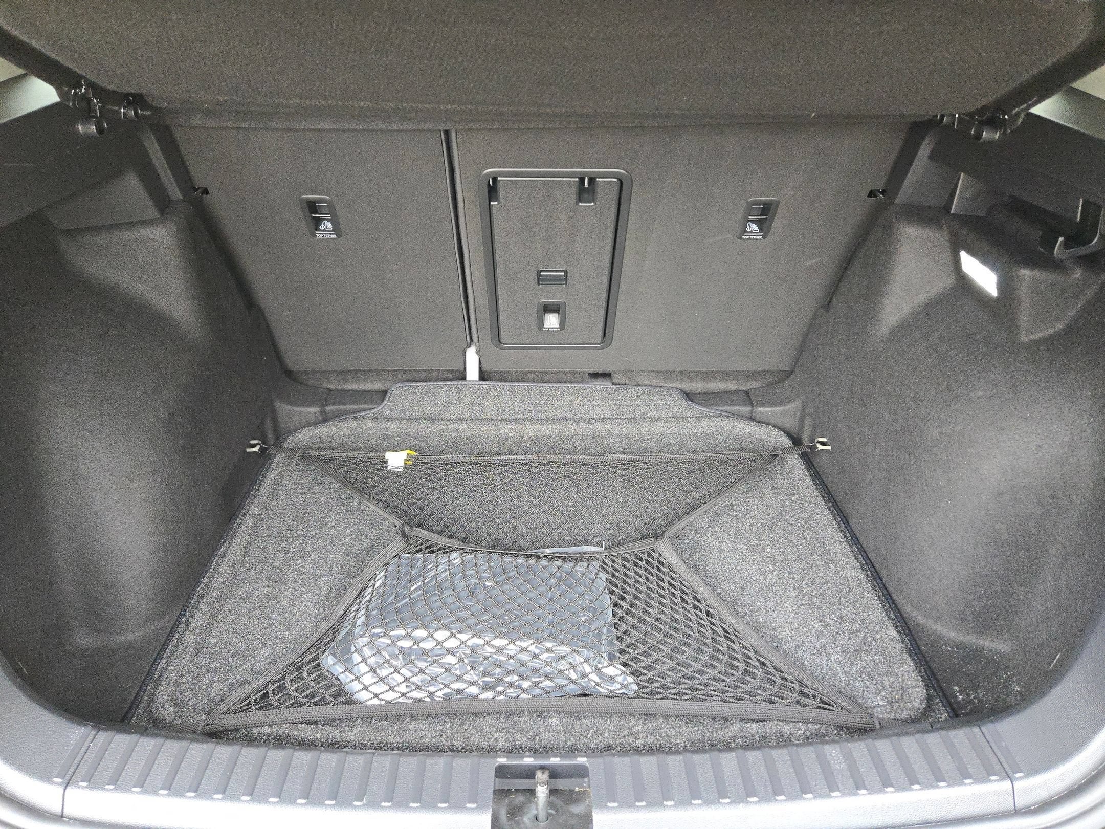 2025 Volkswagen Taos SE Black