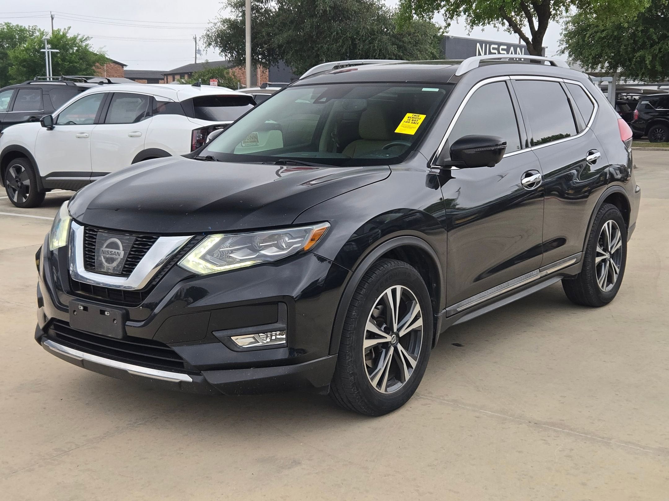 2017 Nissan Rogue SL