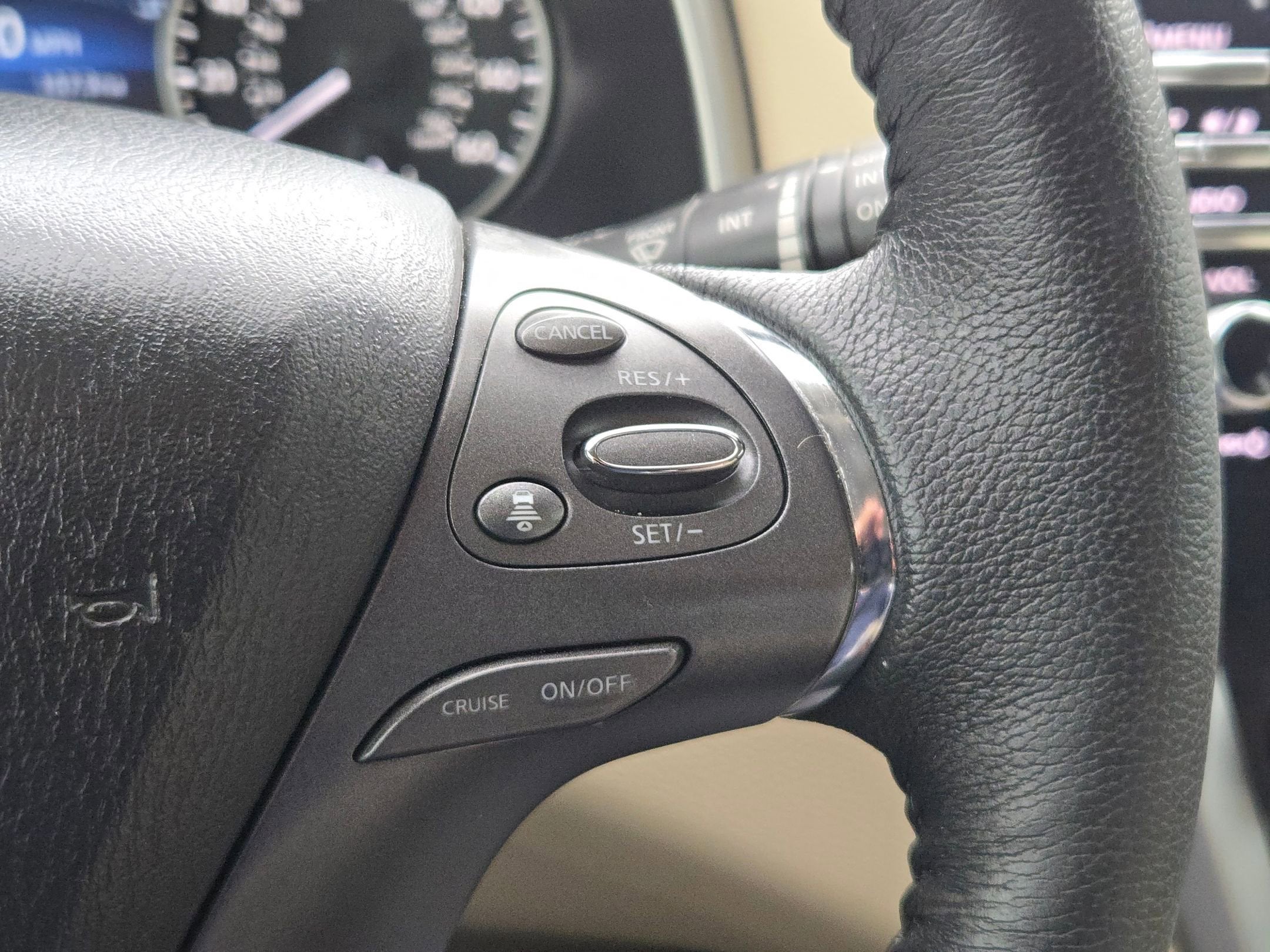 2022 Nissan Murano SL