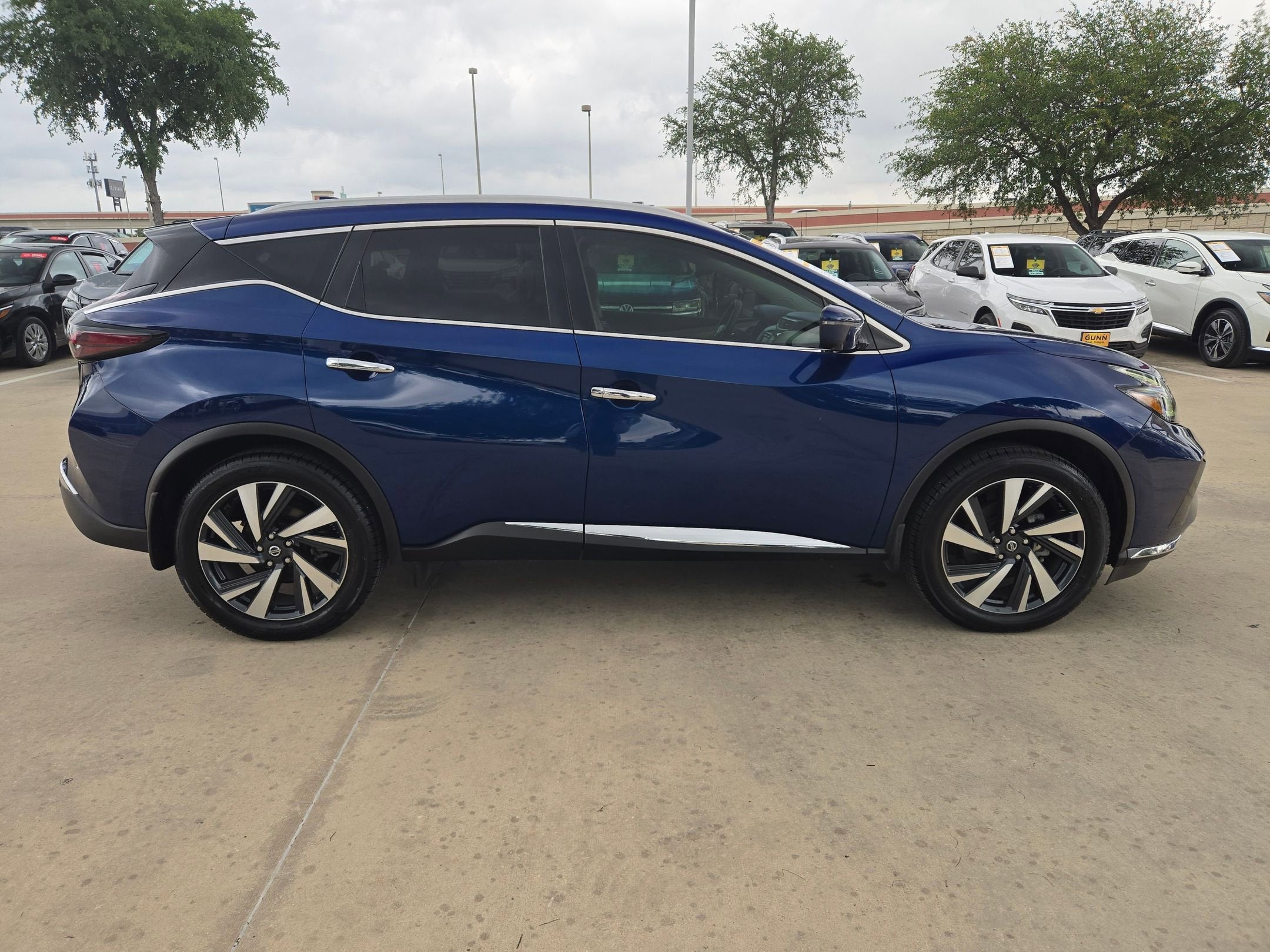 2022 Nissan Murano SL