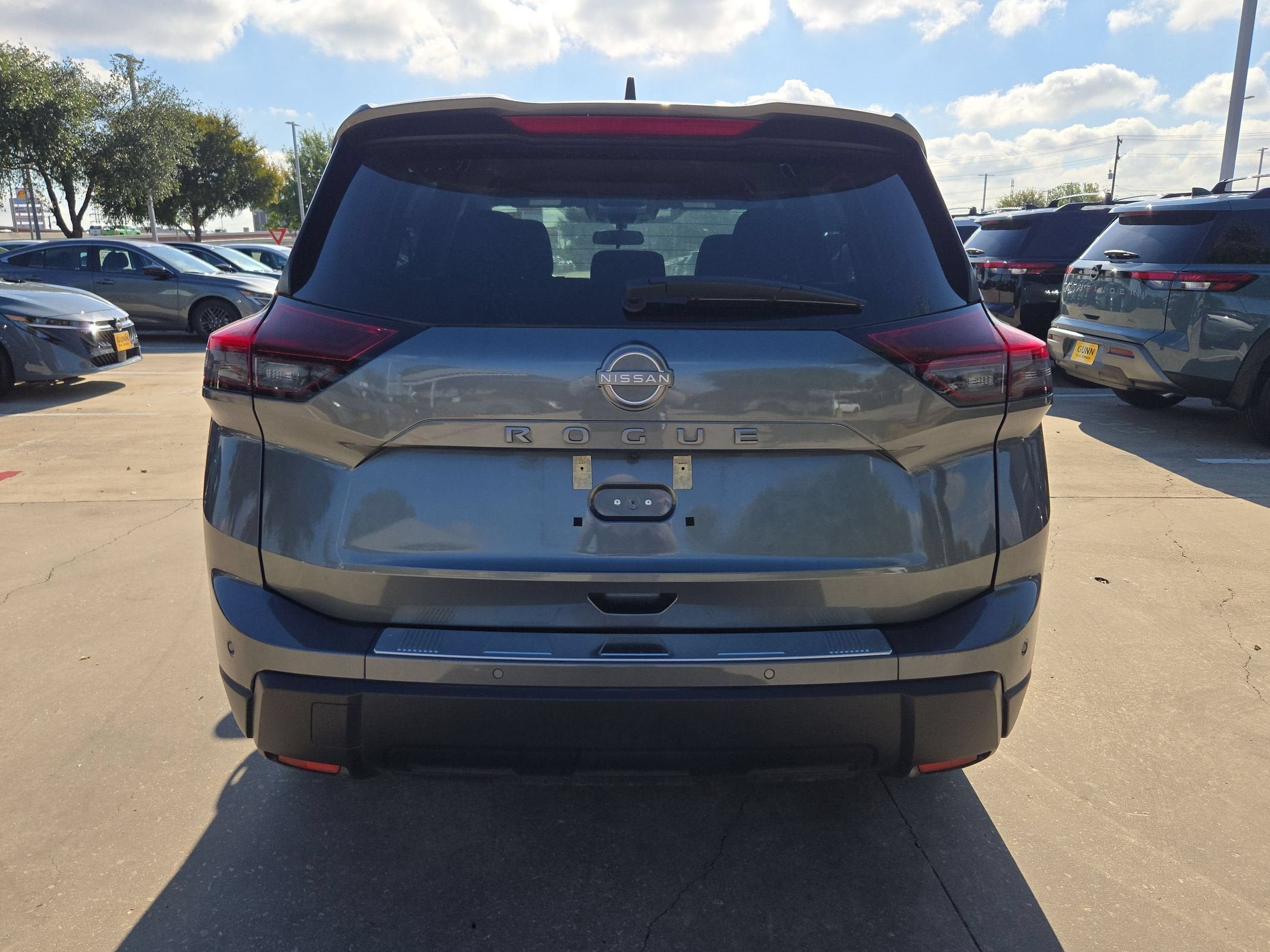 2025 Nissan Rogue S