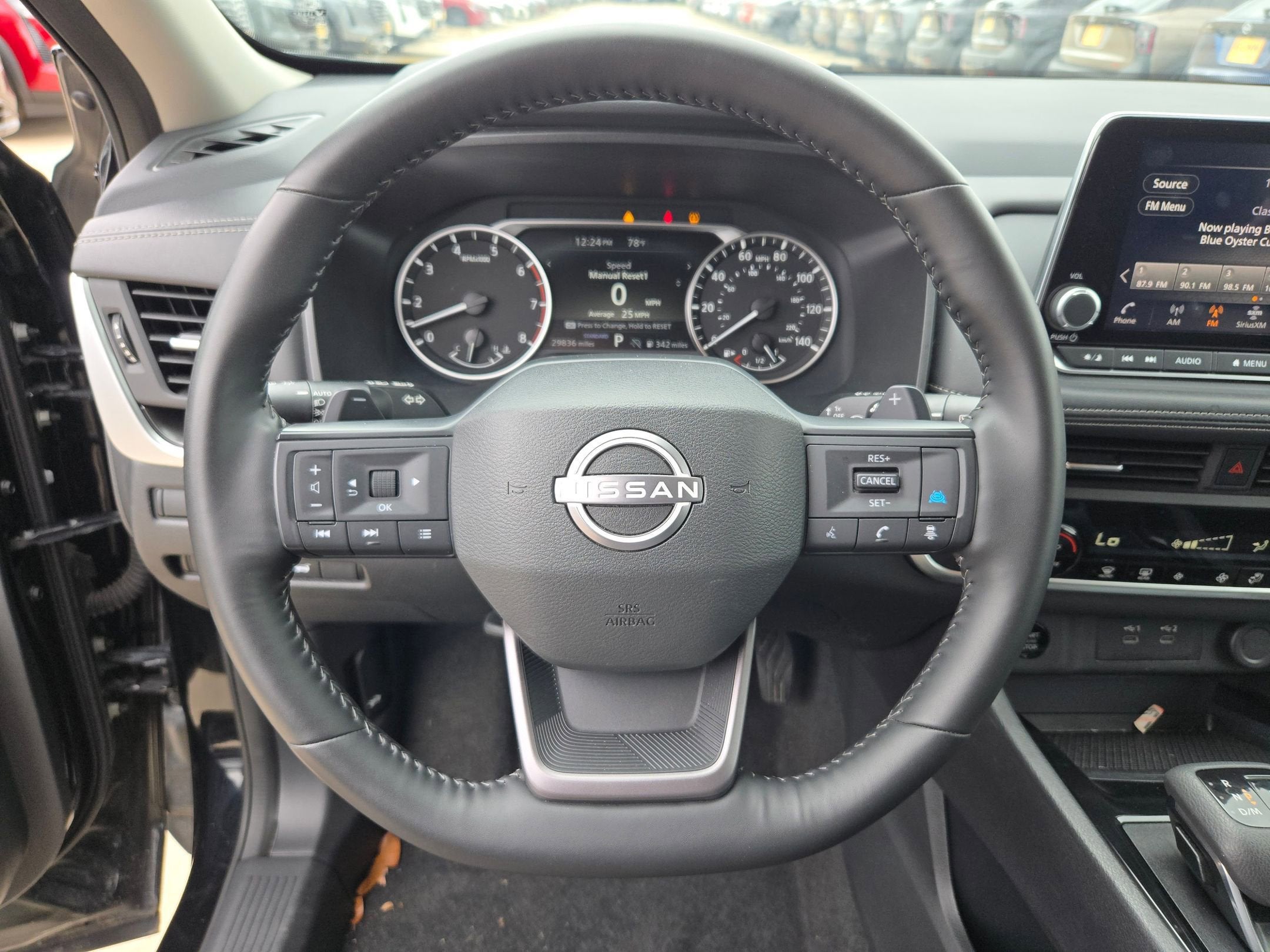 2025 Nissan Rogue SV