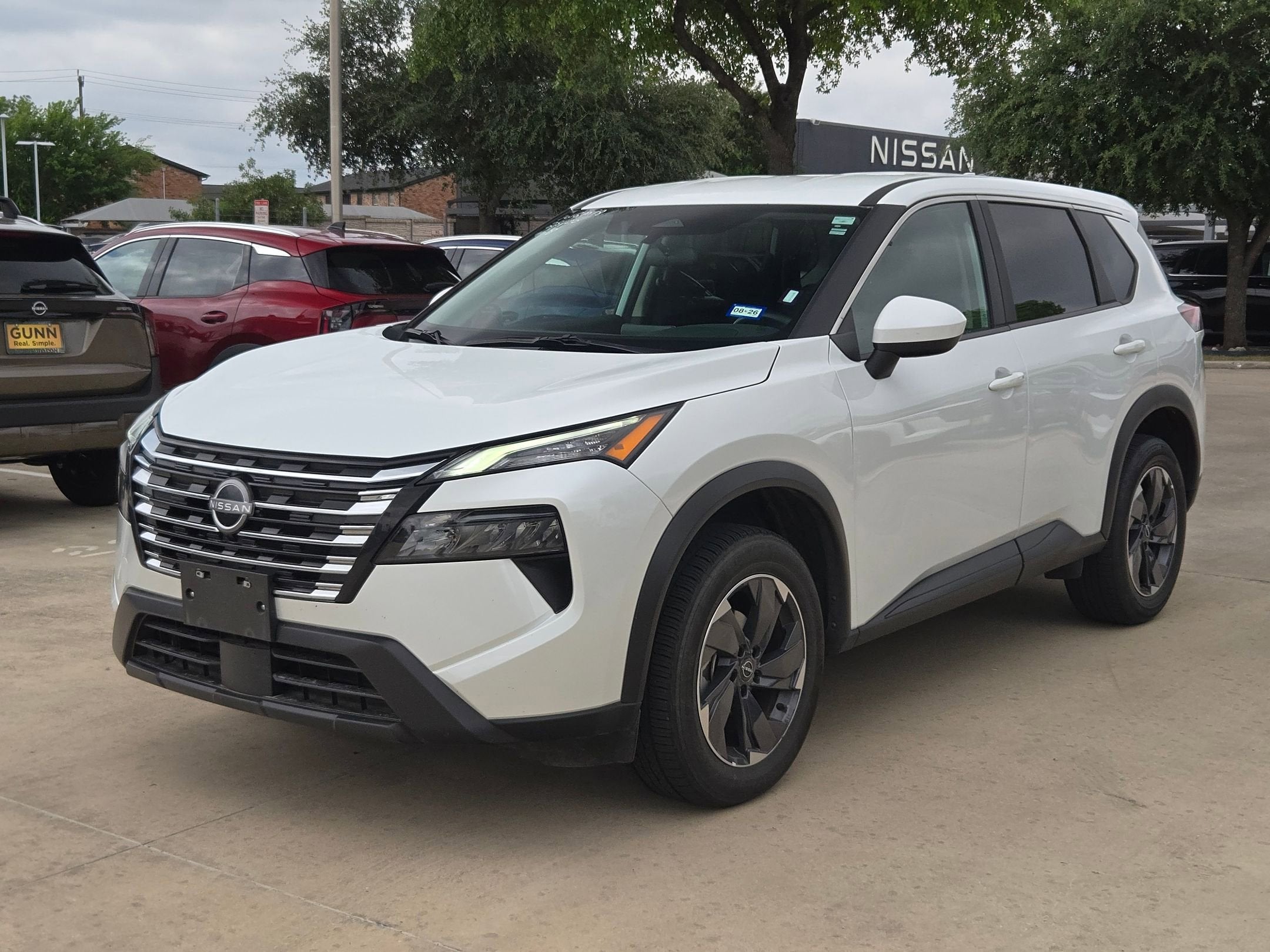 2025 Nissan Rogue SV