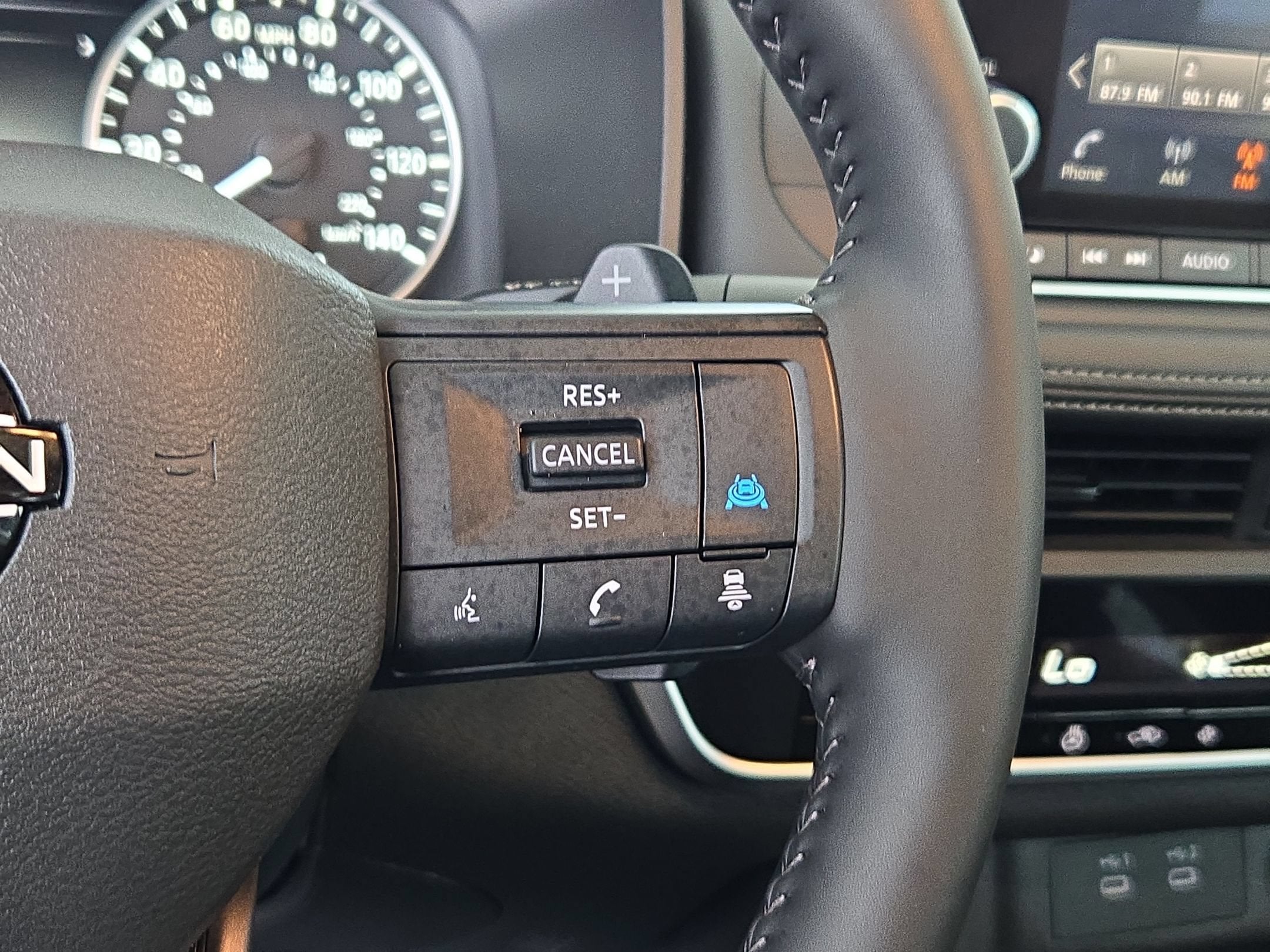 2026 Nissan Rogue Dark Armor™