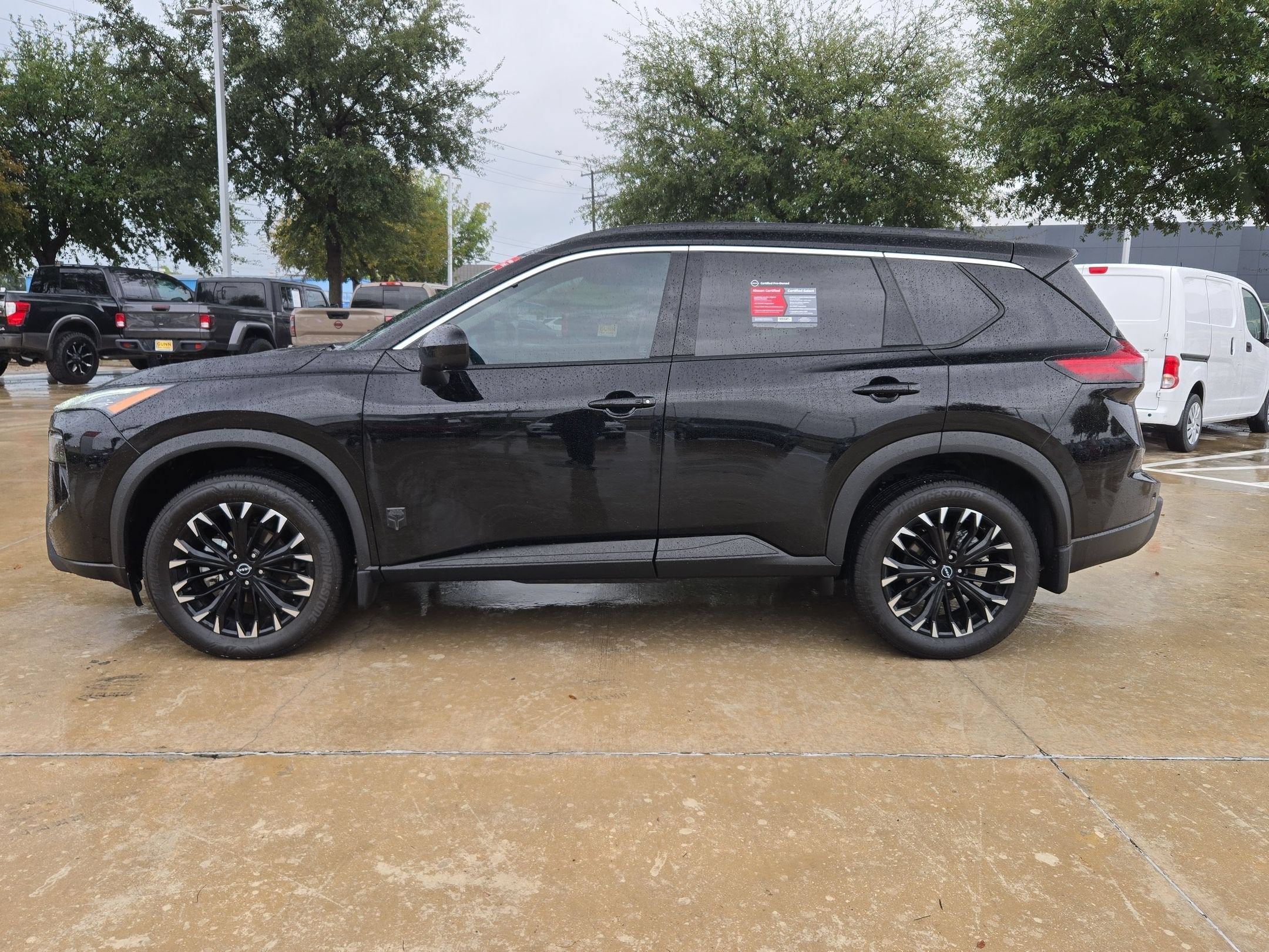 2026 Nissan Rogue Dark Armor™
