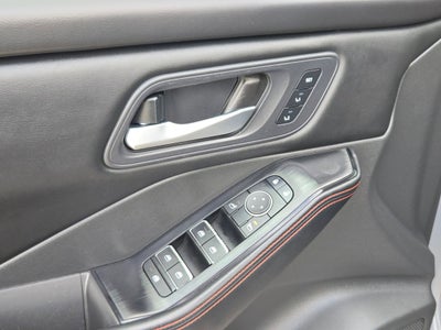 2025 Nissan Rogue Rock Creek®