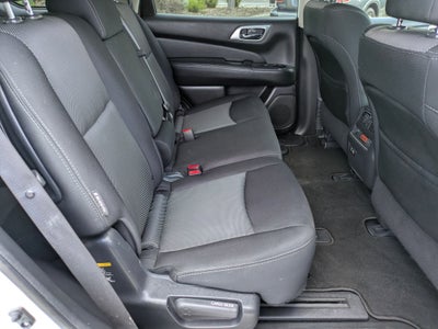 2020 Nissan Pathfinder SV