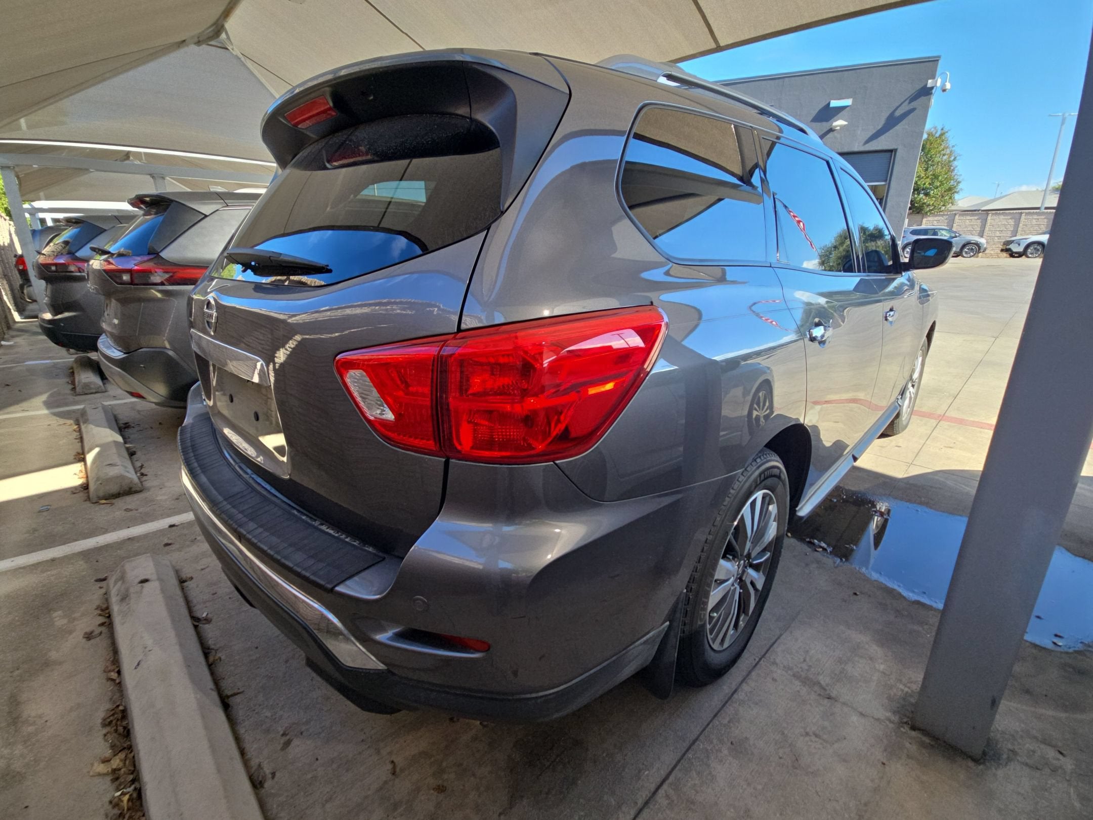 2019 Nissan Pathfinder S