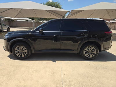 2022 Nissan Pathfinder S