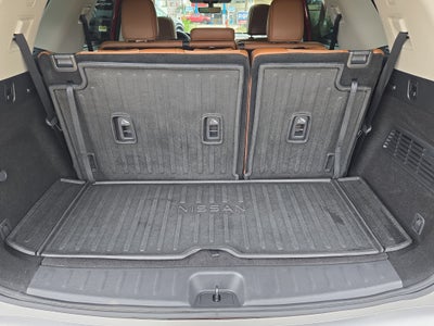 2024 Nissan Pathfinder Platinum
