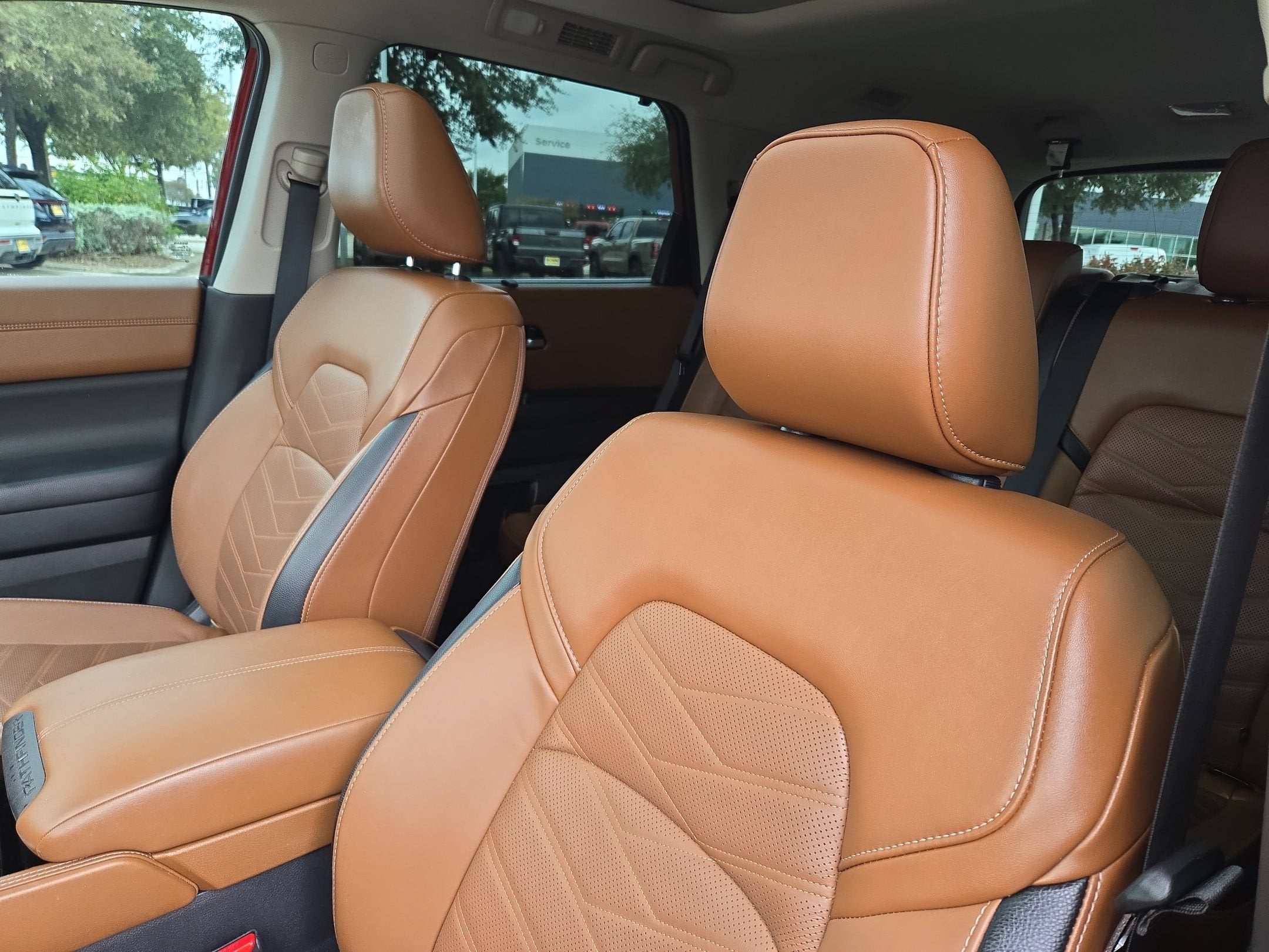 2024 Nissan Pathfinder Platinum