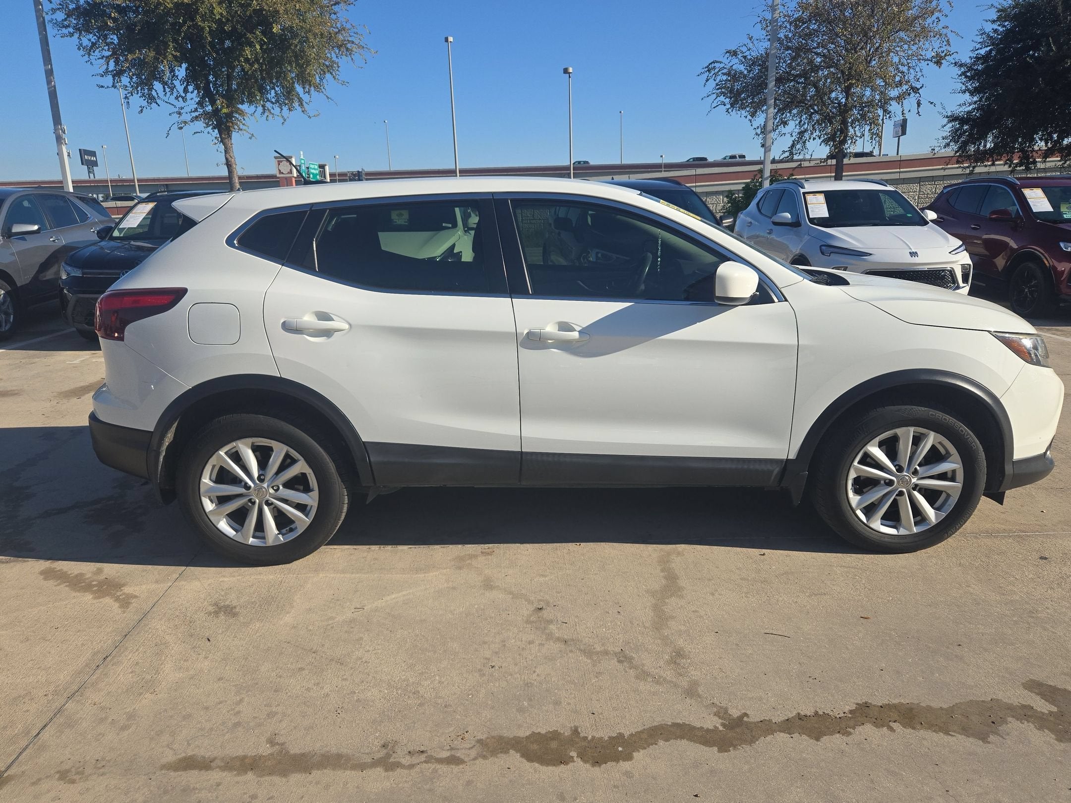 2018 Nissan Rogue Sport S