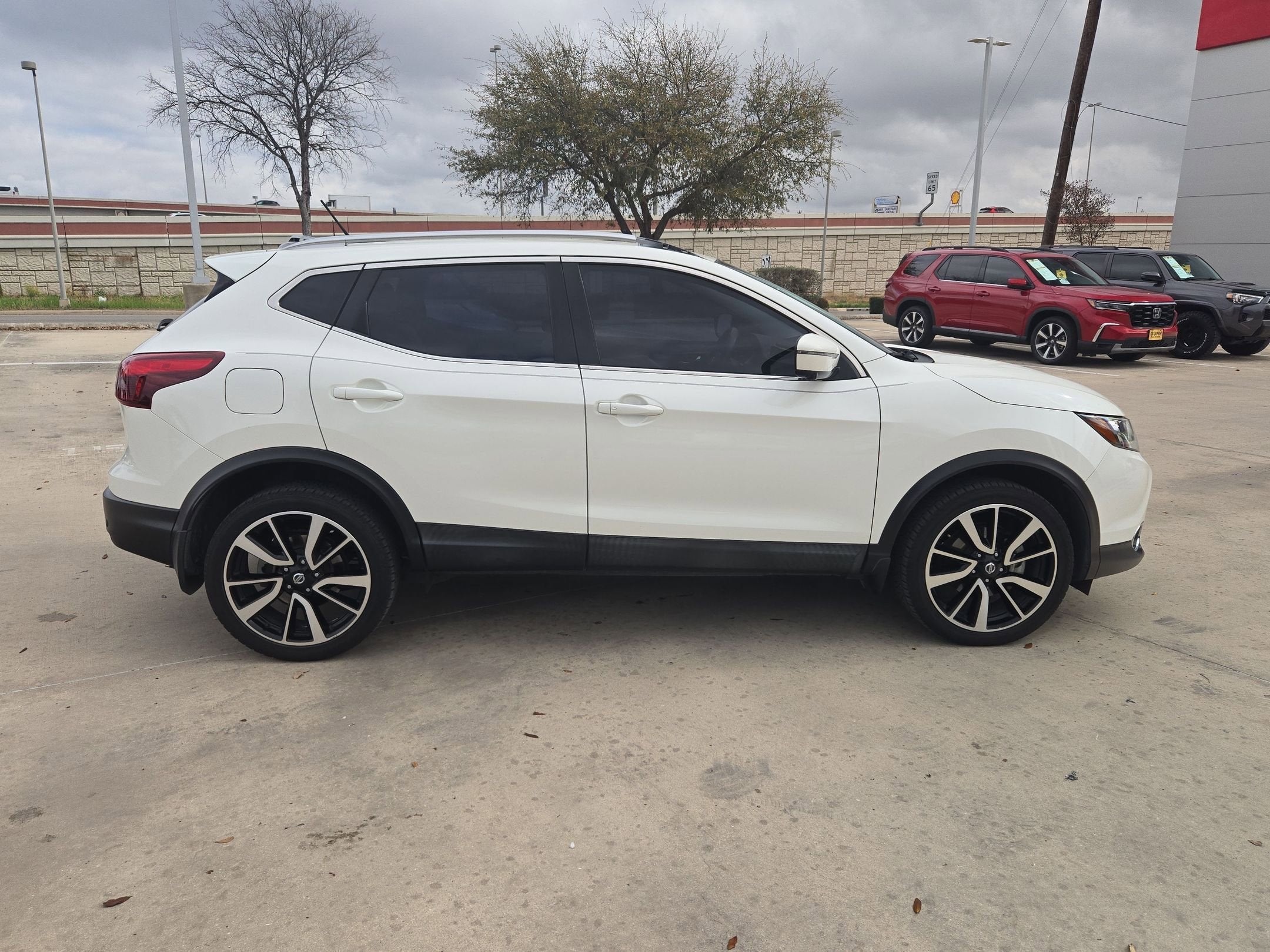 2019 Nissan Rogue Sport SL
