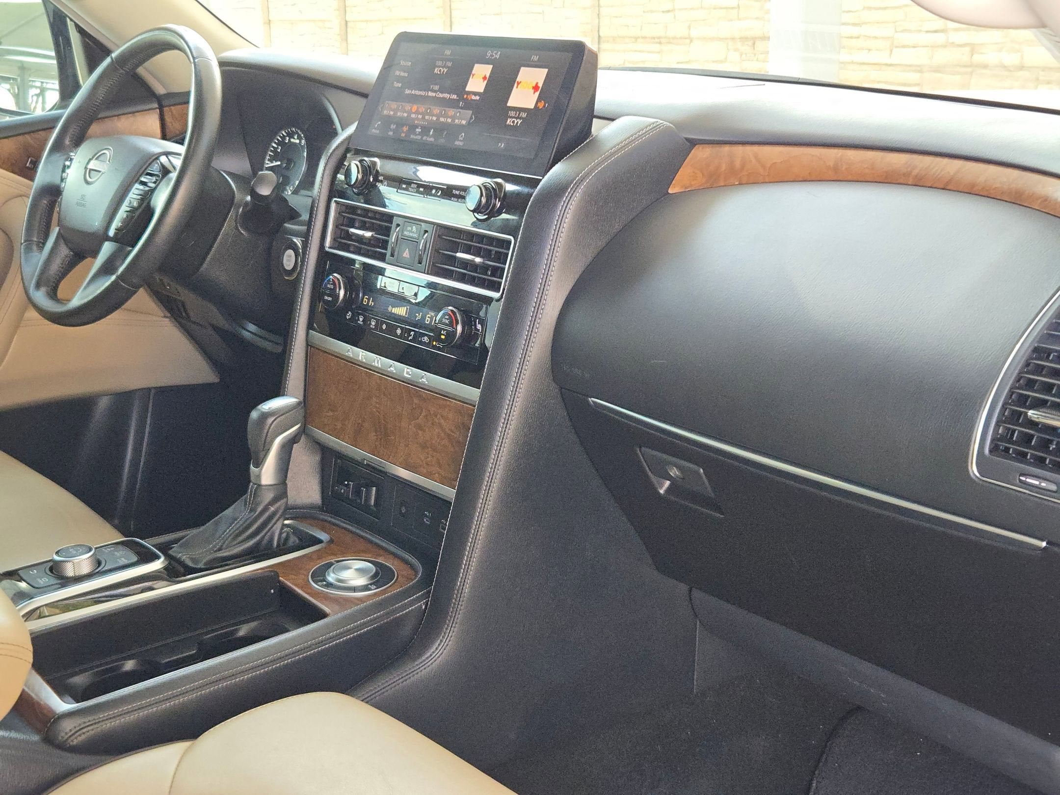 2023 Nissan Armada SL