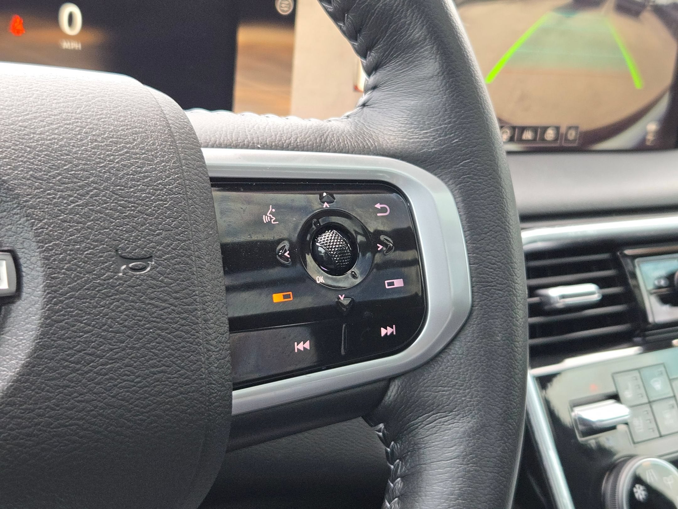 2025 Nissan Armada Platinum
