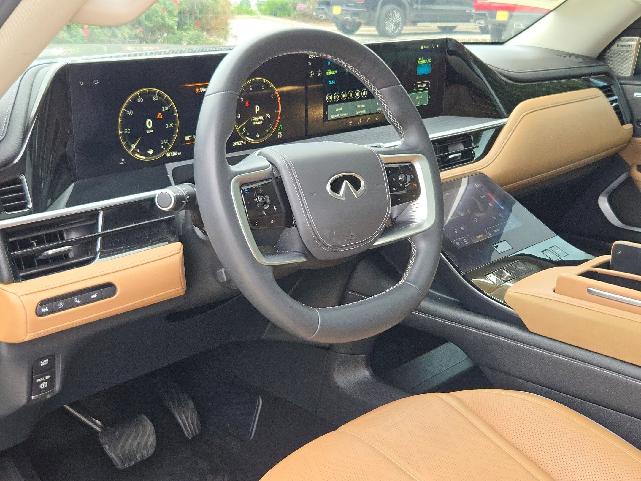 2025 INFINITI QX80 SENSORY