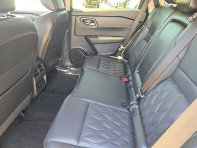 2024 Nissan Rogue Platinum