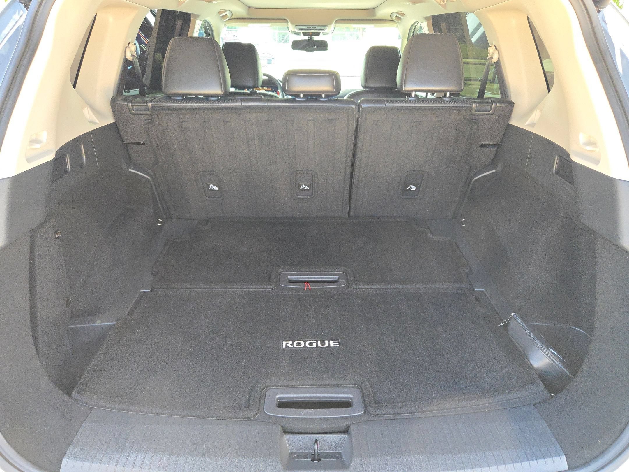 2024 Nissan Rogue Platinum