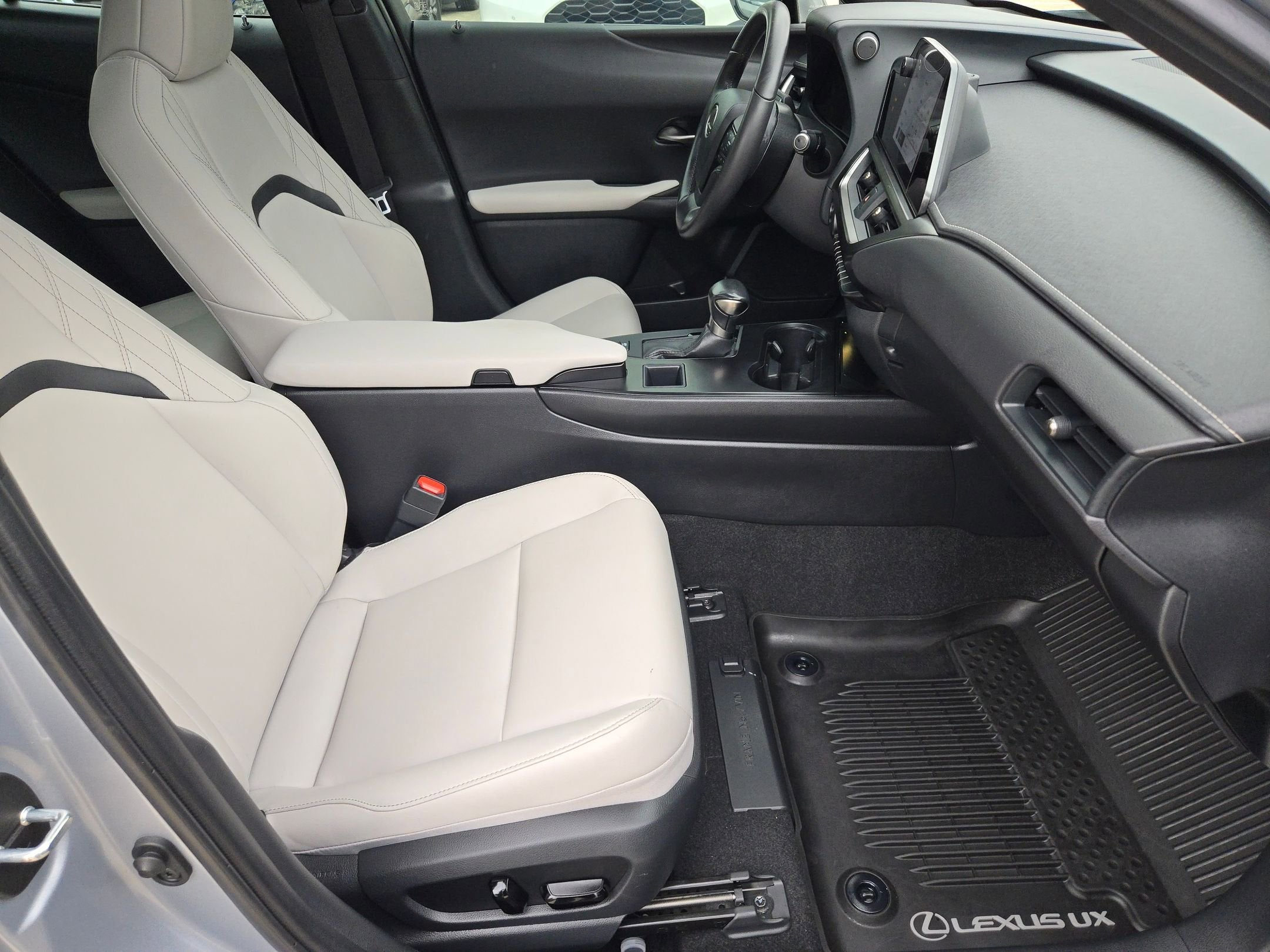 2023 Lexus UX UX 250h