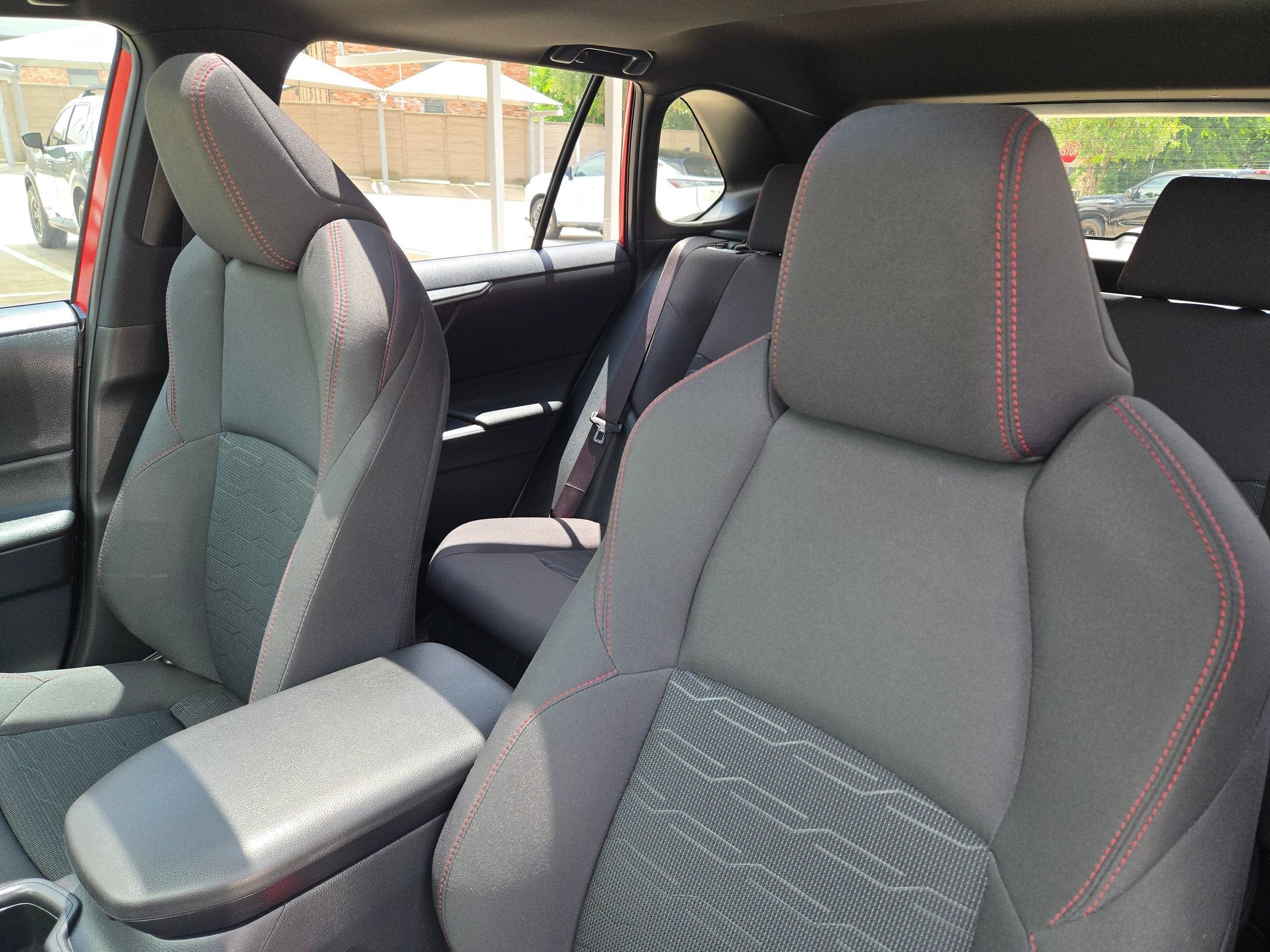 2024 Toyota RAV4 Prime SE