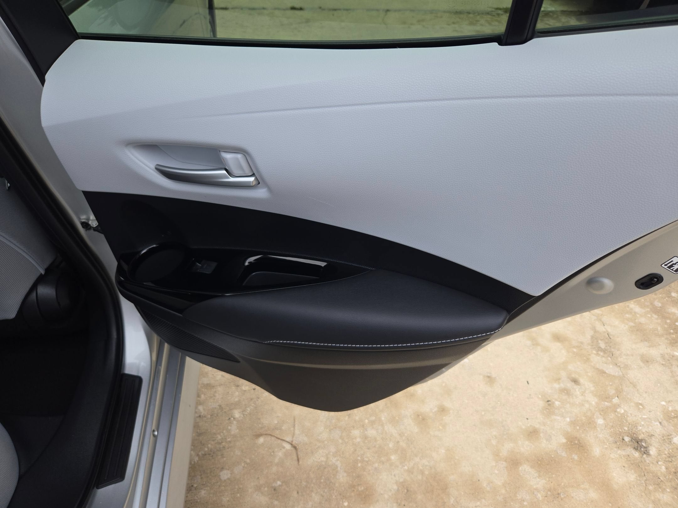 2019 Toyota Corolla Hatchback SE