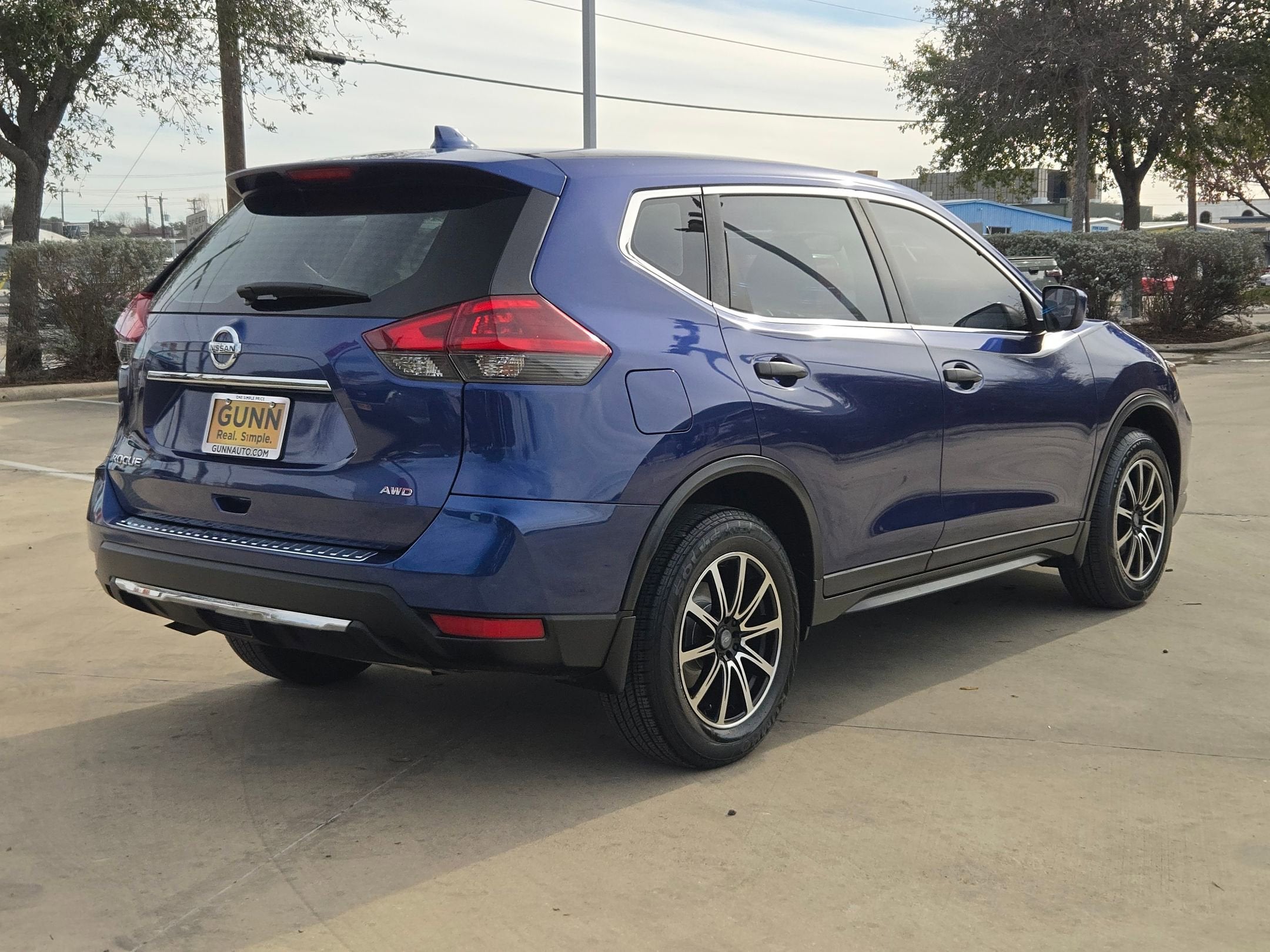 2019 Nissan Rogue S