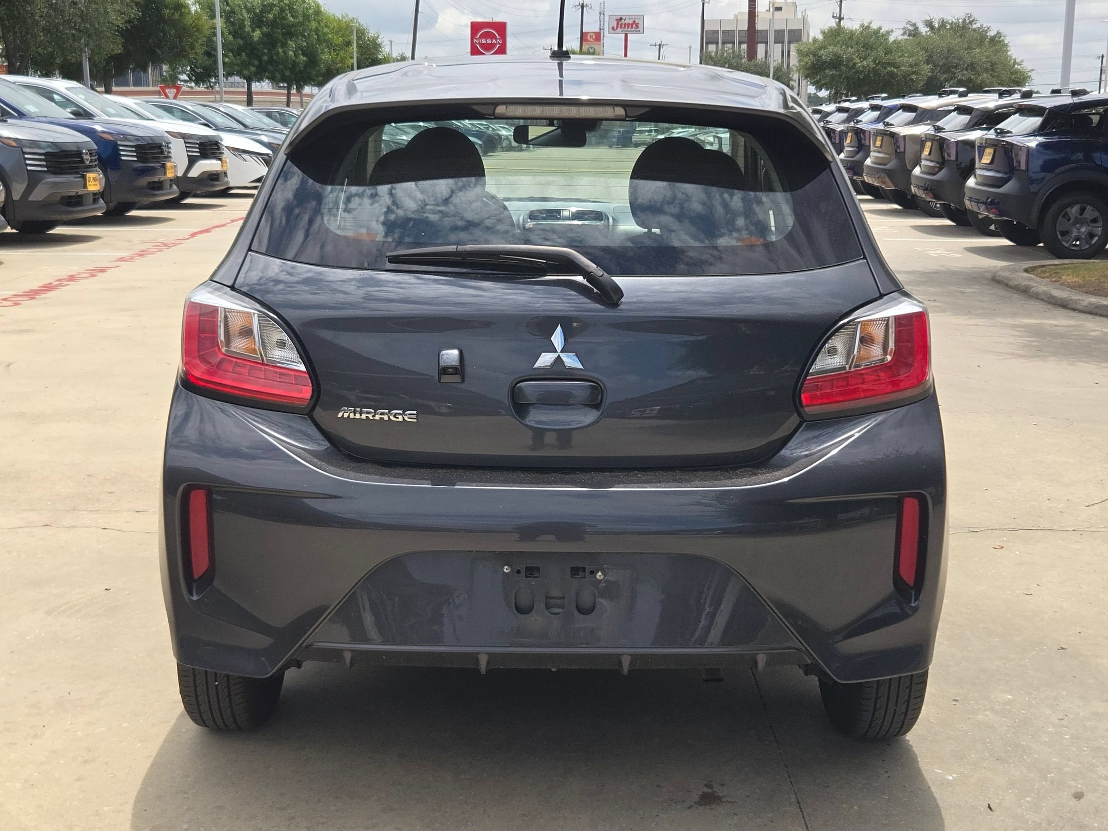 2024 Mitsubishi Mirage ES