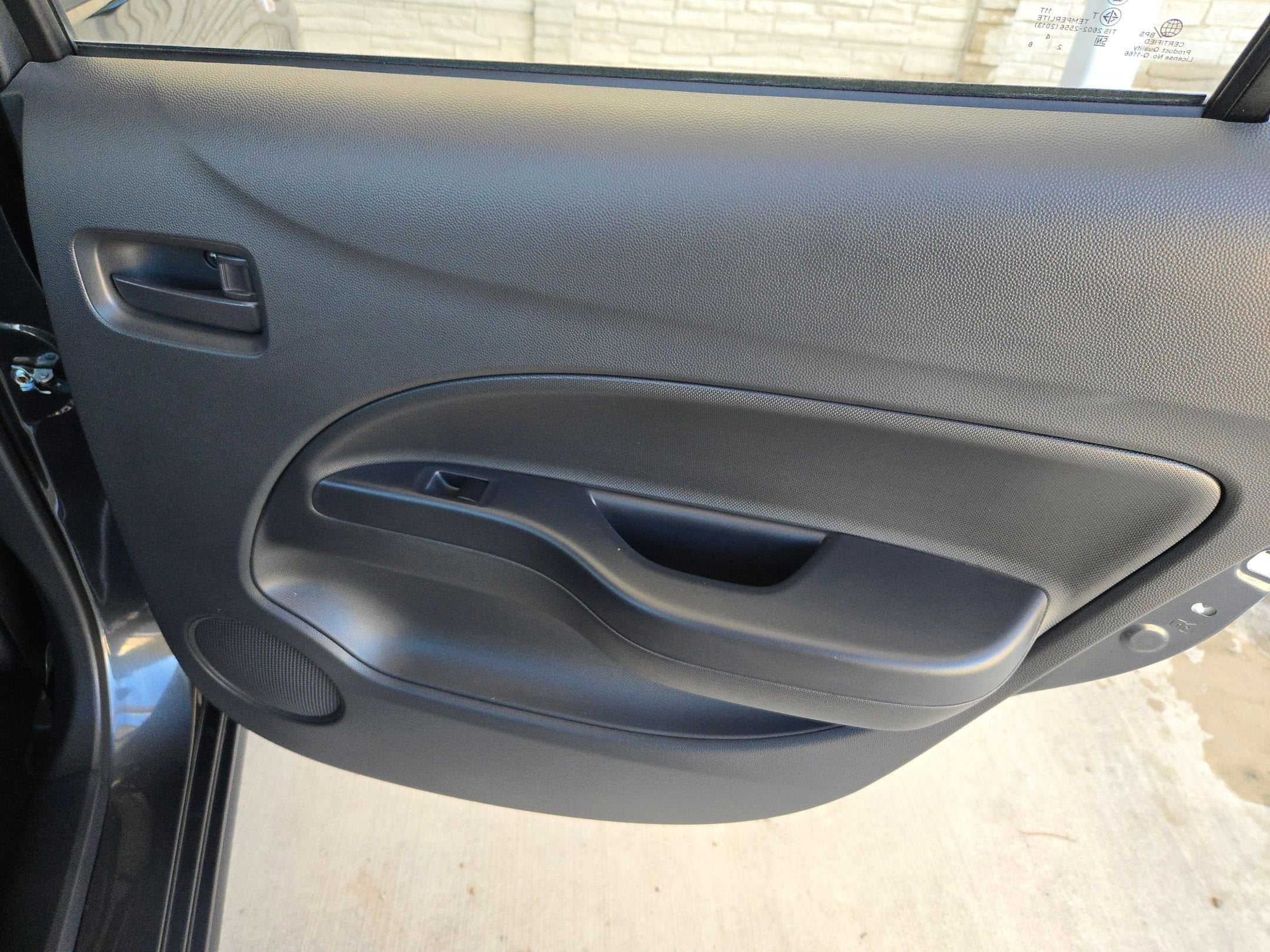 2024 Mitsubishi Mirage G4 ES