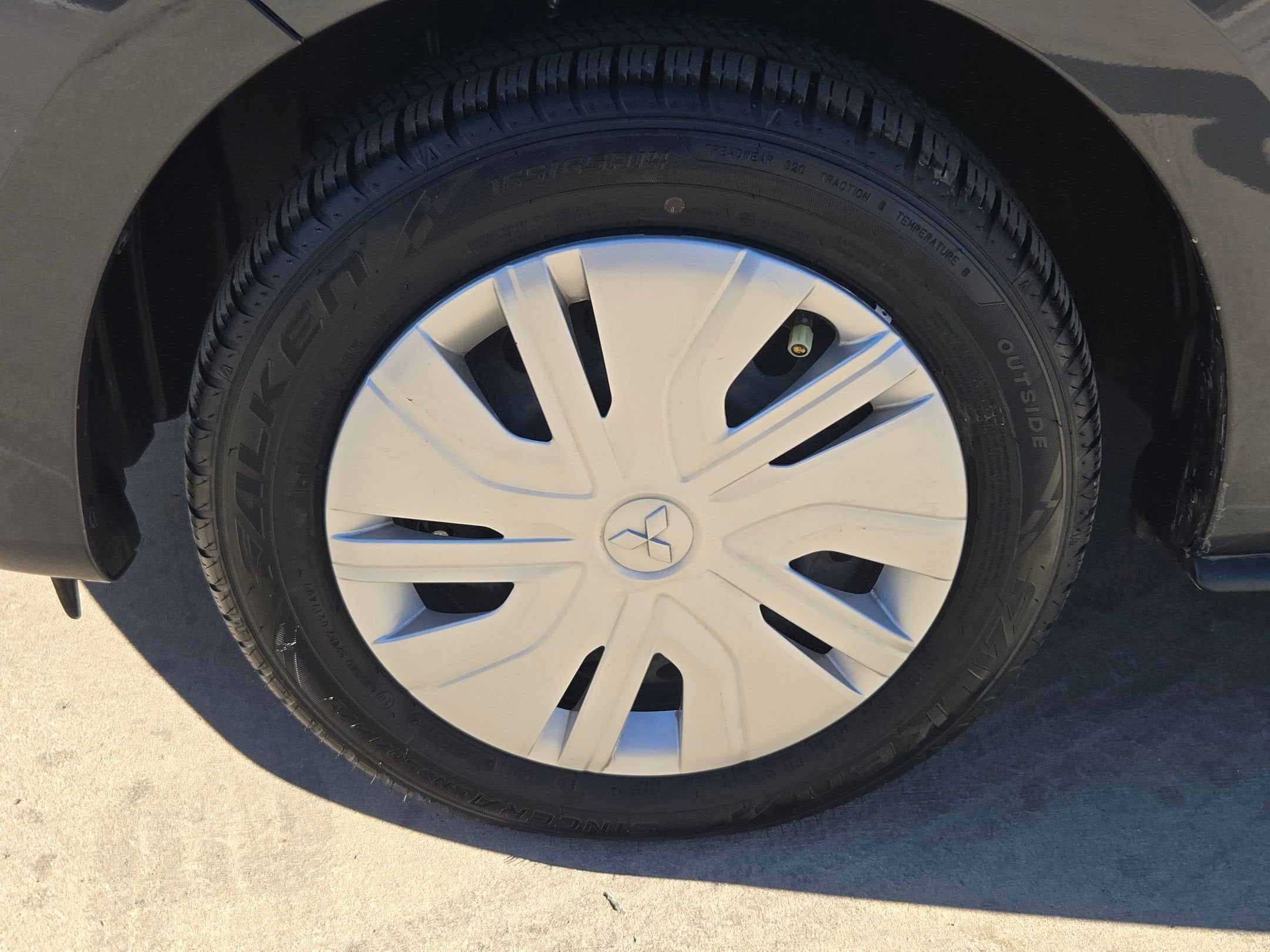 2024 Mitsubishi Mirage G4 ES