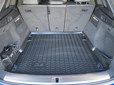 2022 Audi SQ5 Premium Plus