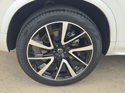 2023 Volvo XC90 Plus