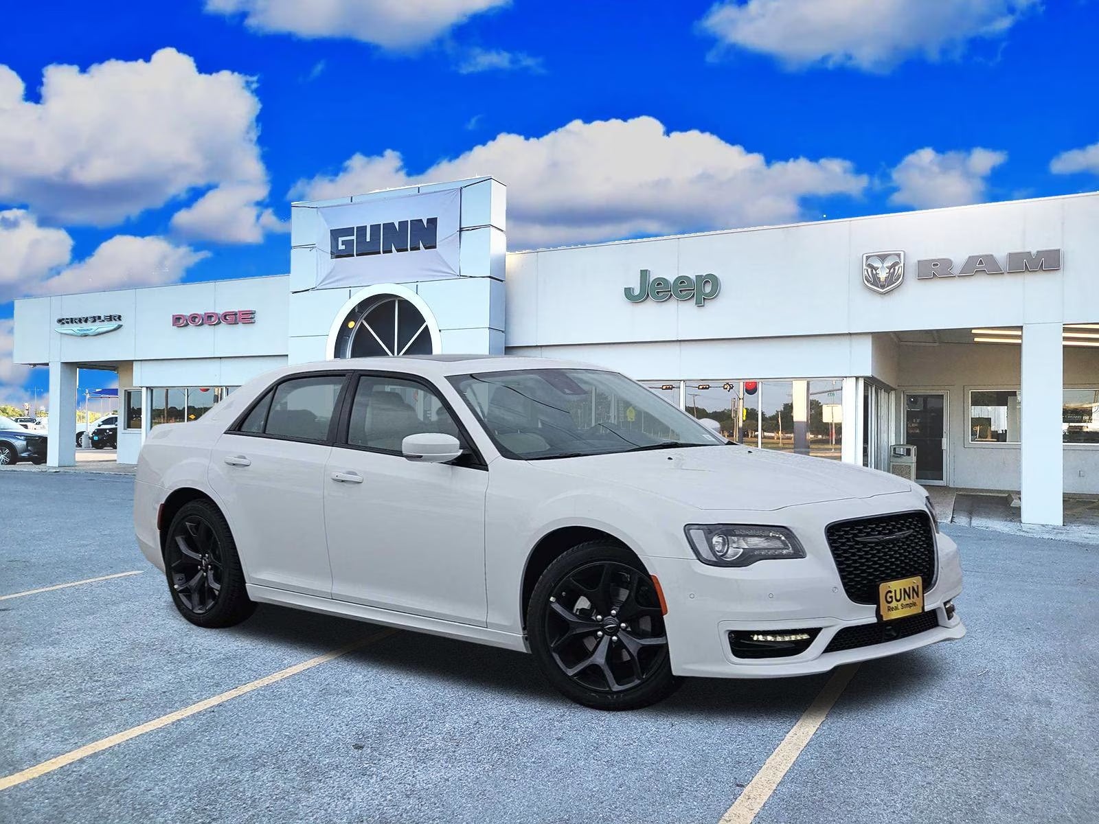 Dodge Dealer Near San Marcos